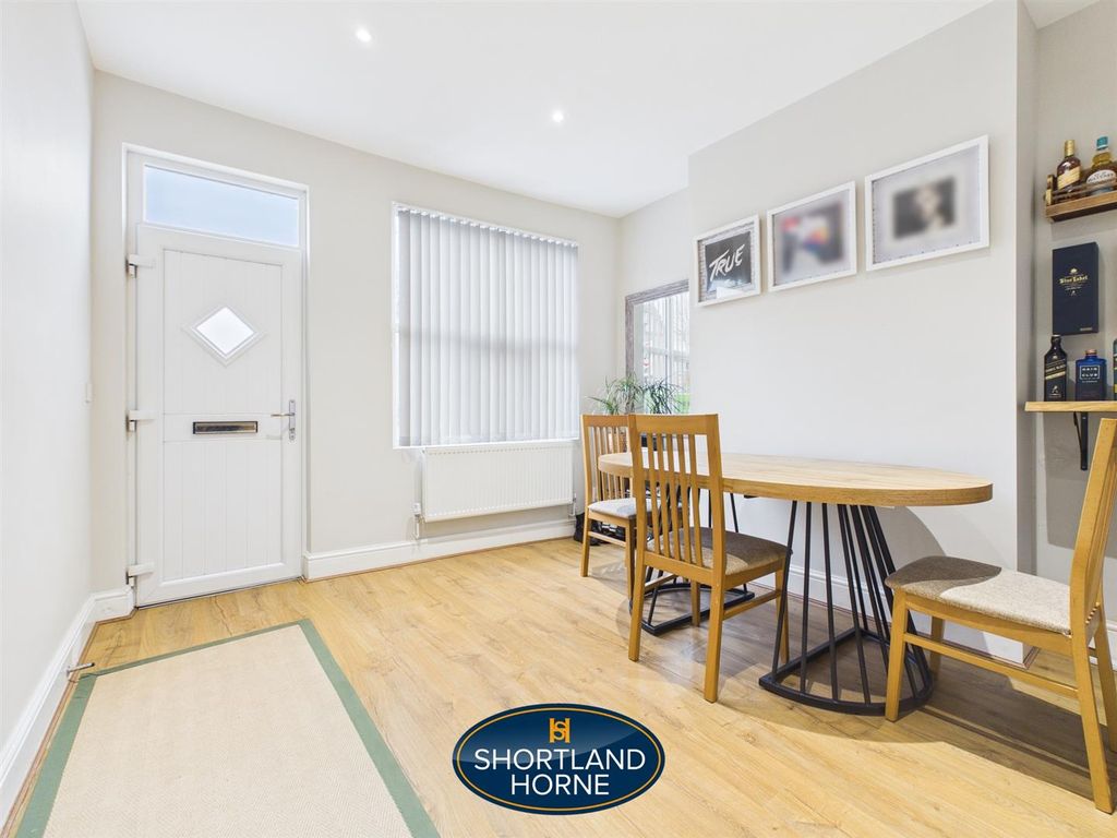 Property photo 3 of 21 Cam04377G0-Pr0116-Still002.Jpg