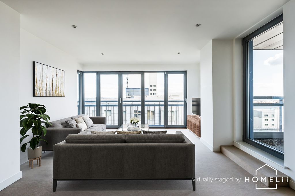 Property photo 2 of 25 Property Image 2