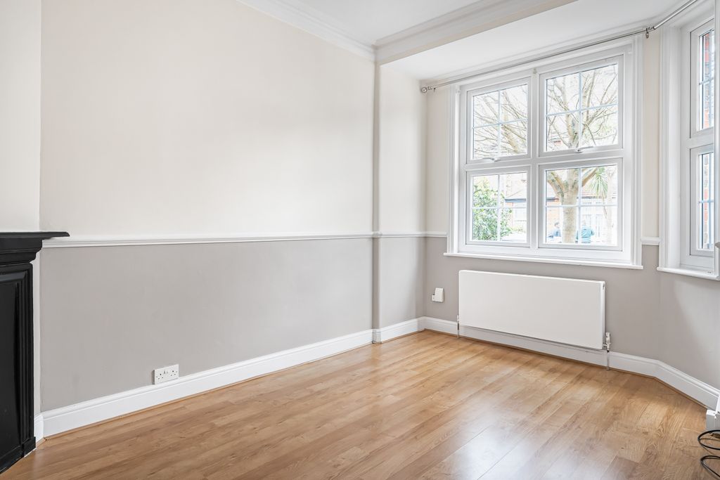 Property photo 2 of 24