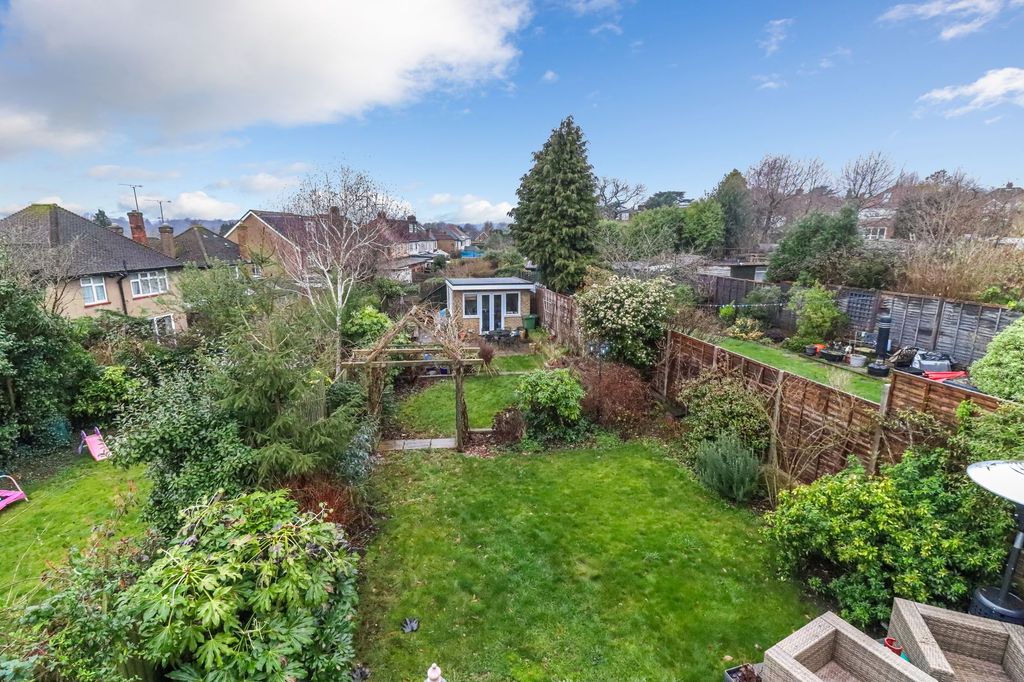 Property photo 1 of 39