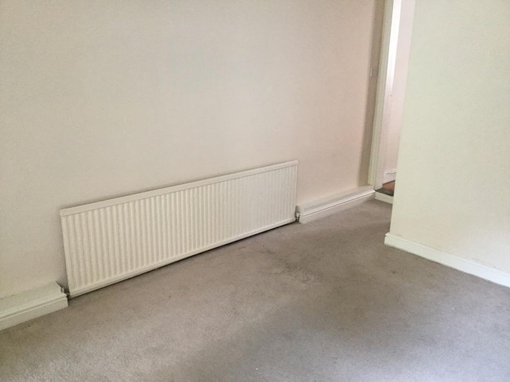 Property photo 3 of 8 3.Jpg