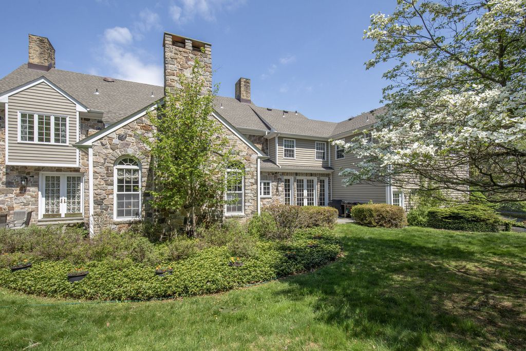 Property photo 2 of 8 <Alttext/>