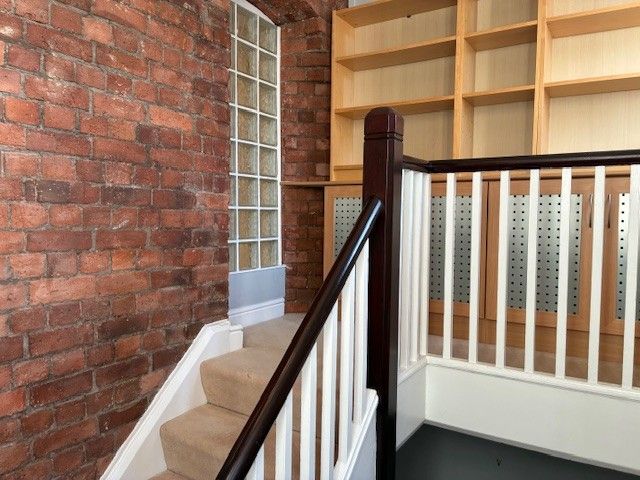 Property photo 2 of 12 Photo