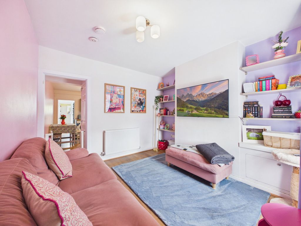 Property photo 3 of 15