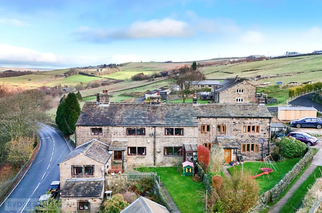 Property photo 1 of 42 Picture No. 34