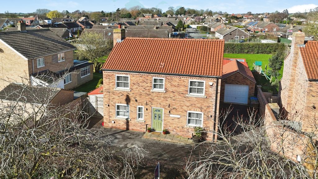 Property photo 1 of 23 4421222