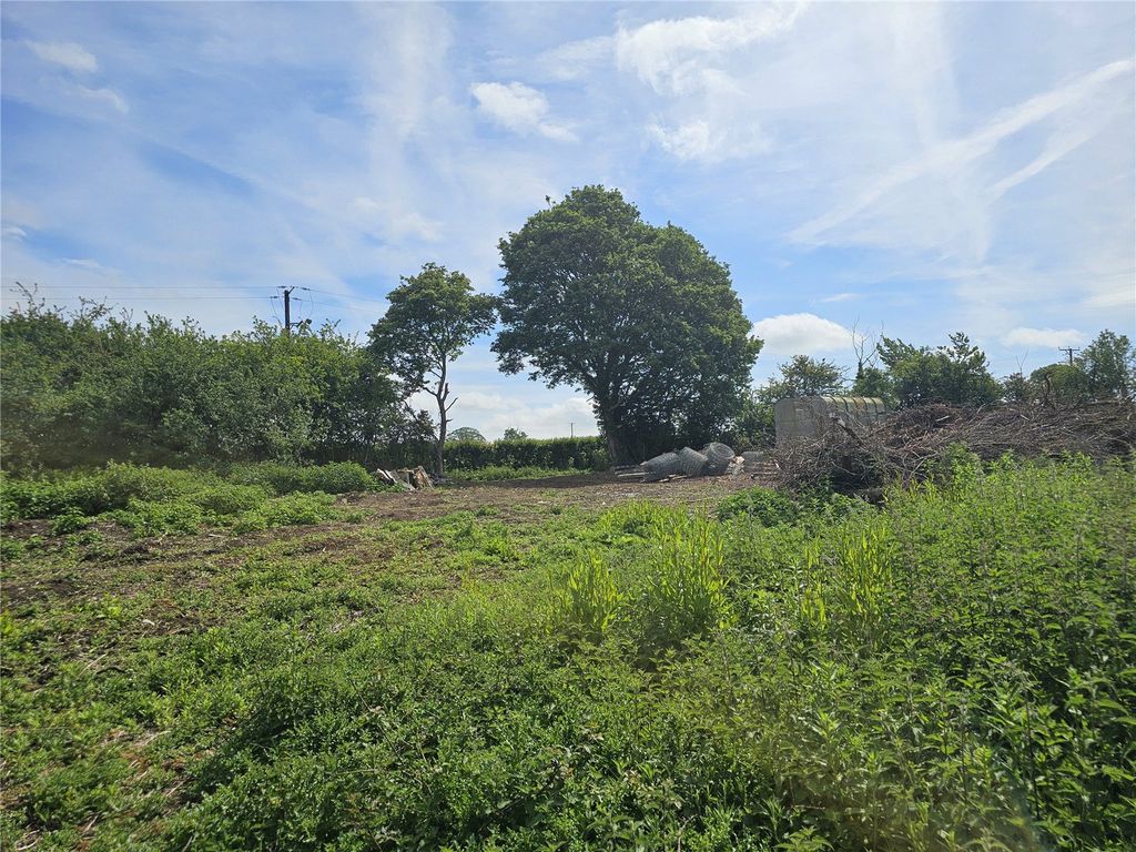 Property photo 3 of 28 Picture No. 15