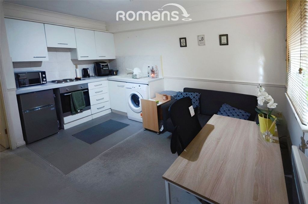 Property photo 2 of 7 E5Cbbcfc-Dsc_8790