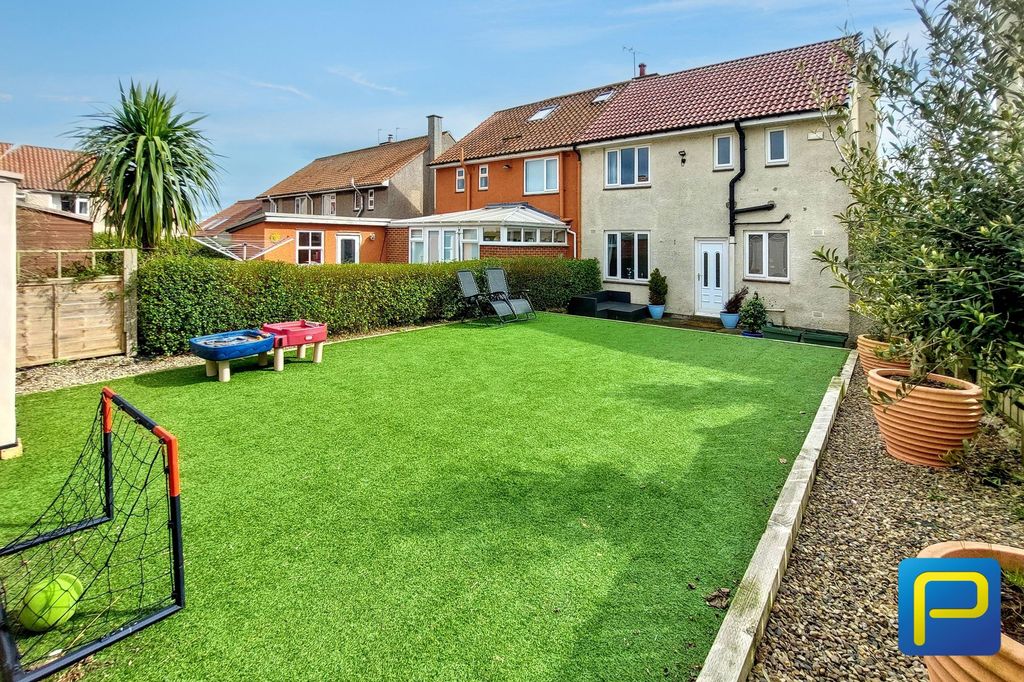 Property photo 1 of 31