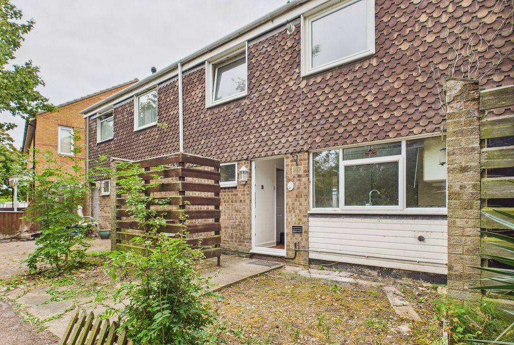 Property photo 1 of 17 Cam02545G0-Pr0469-Still014