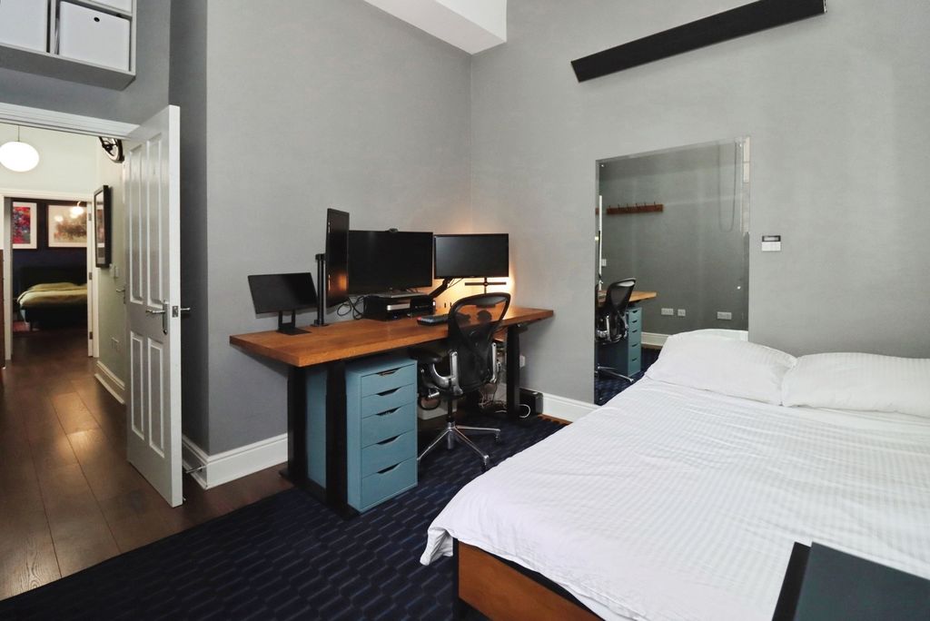 Property photo 3 of 17 Bedroom 2