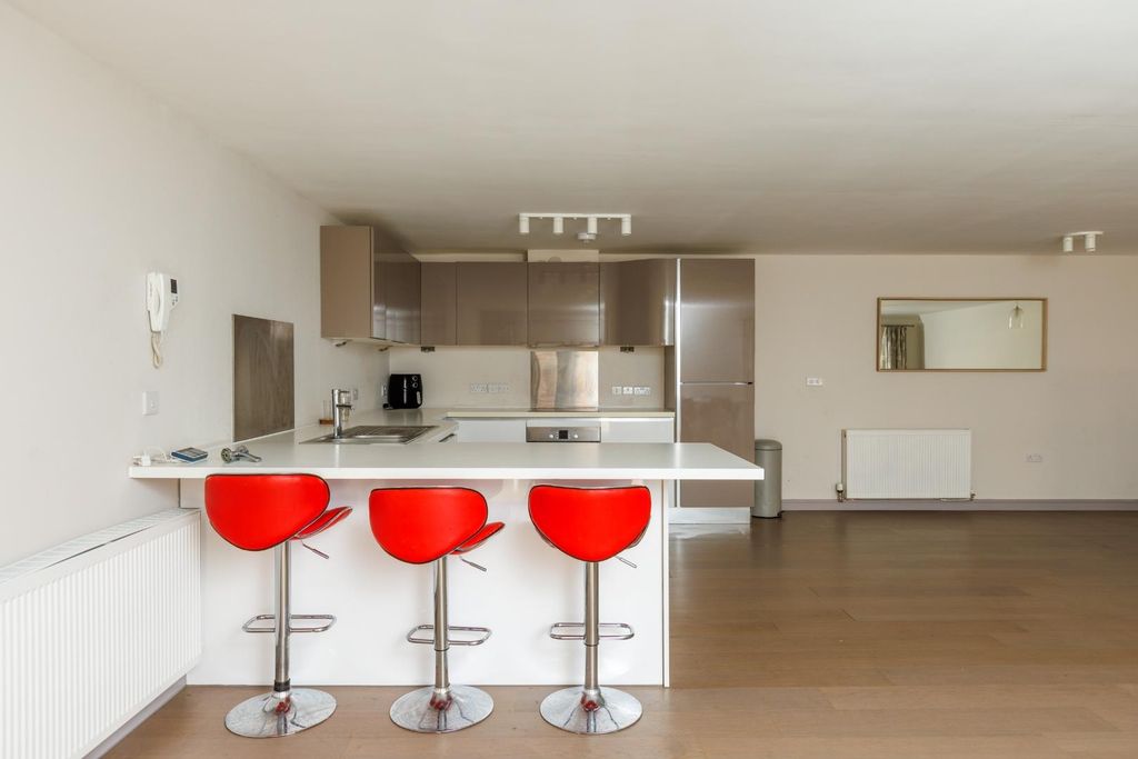 Property photo 3 of 20 Flat 1 St Lukes Hall-19.Jpg