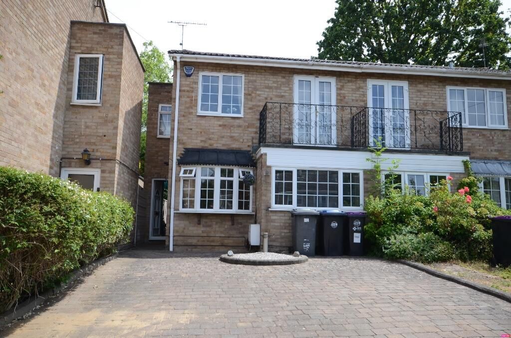 Property photo 1 of 23
