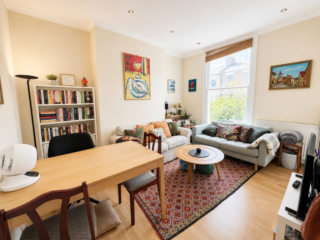 Property photo 2 of 9