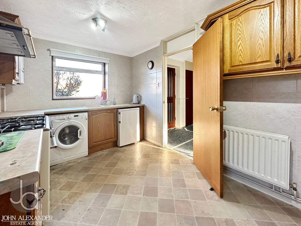 Property photo 2 of 16 20260114_145327383_0.5