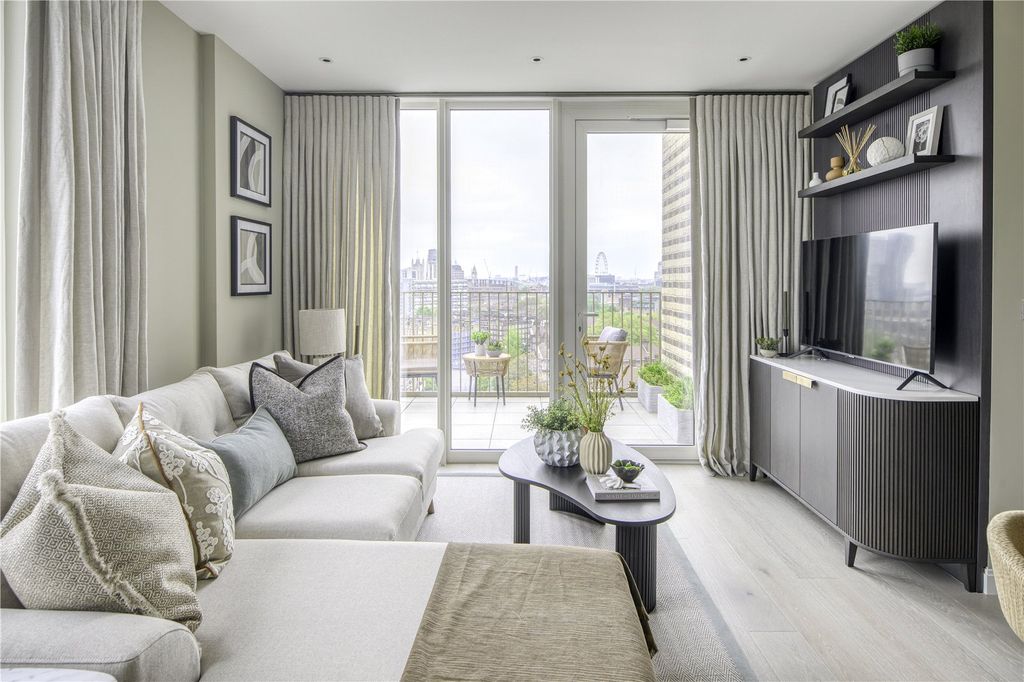 Property photo 2 of 9 Picture No. 34