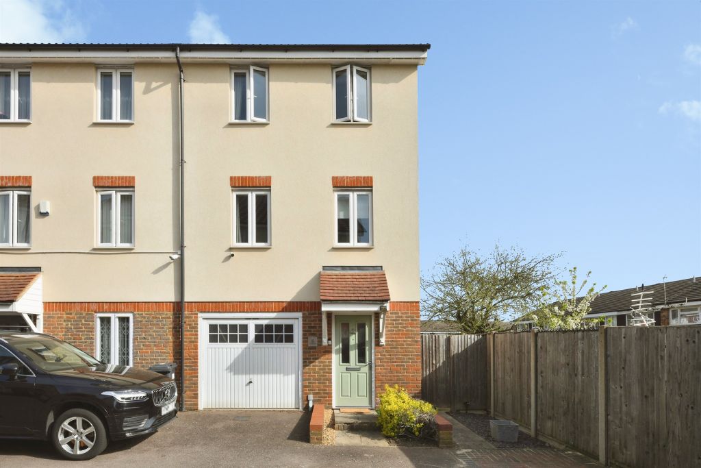 Property photo 1 of 19