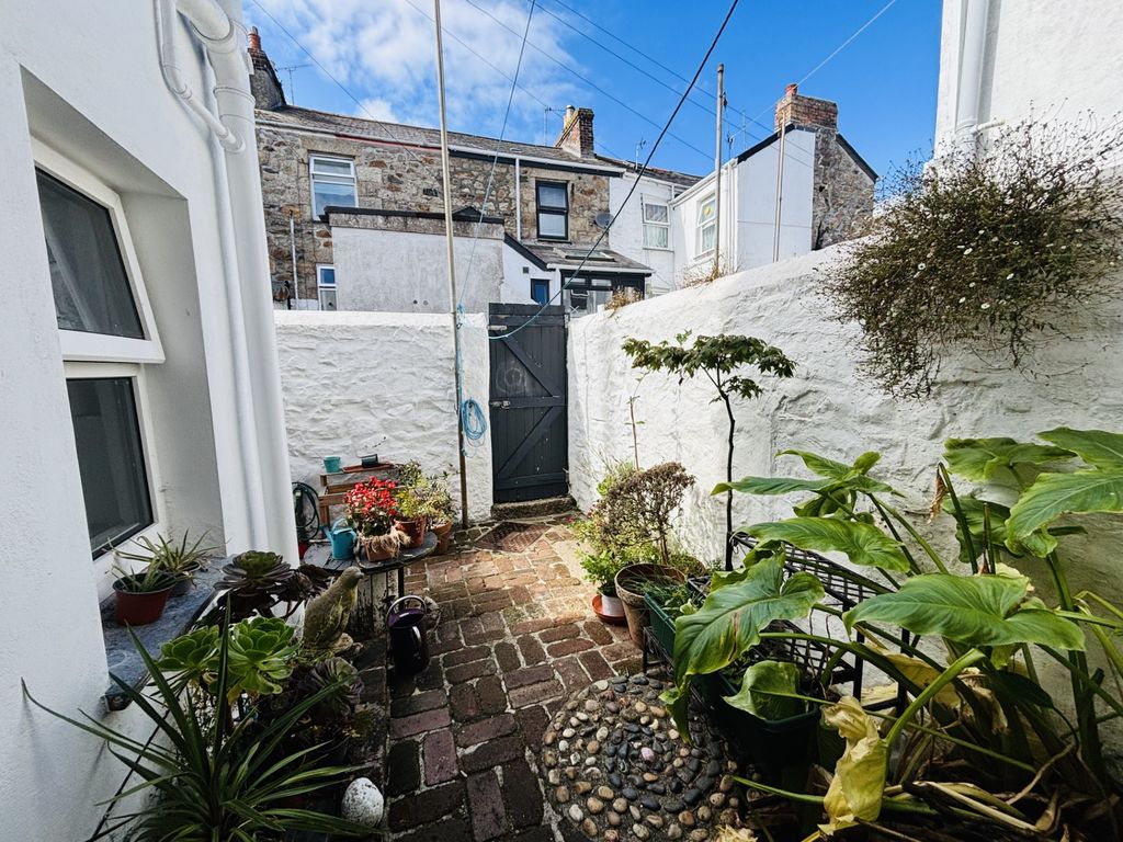 Property photo 2 of 2