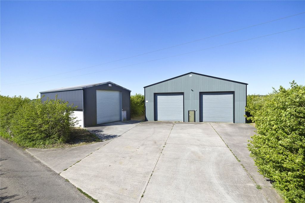 Property photo 2 of 18 Picture No. 04
