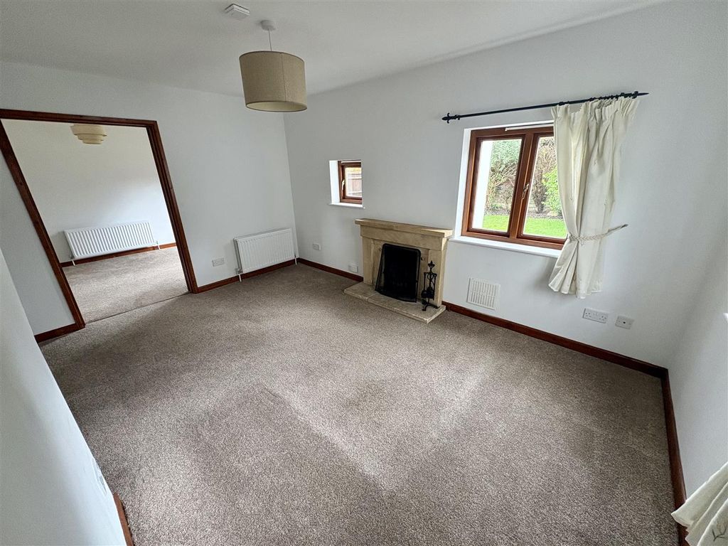 Property photo 2 of 15 Living Room