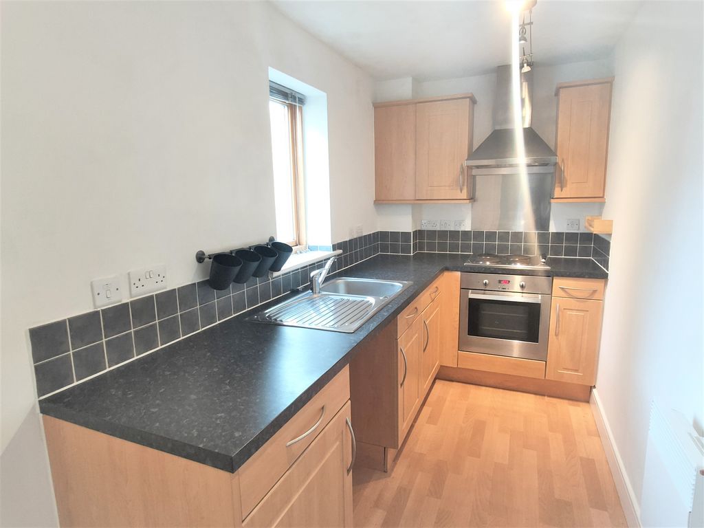 Property photo 3 of 10 Image