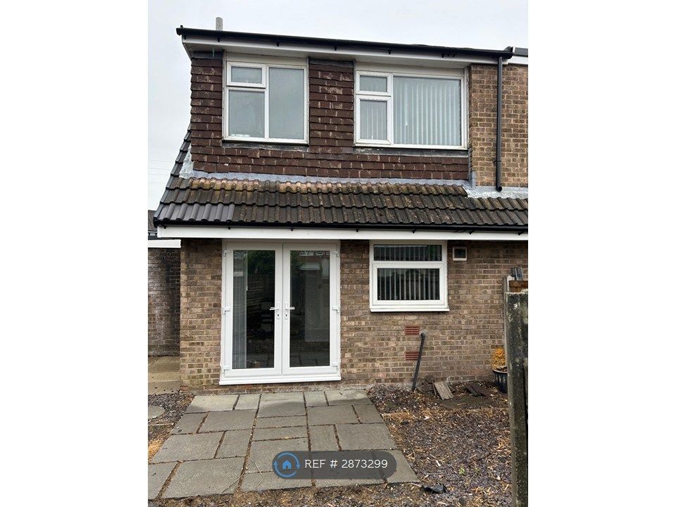 Property photo 2 of 23