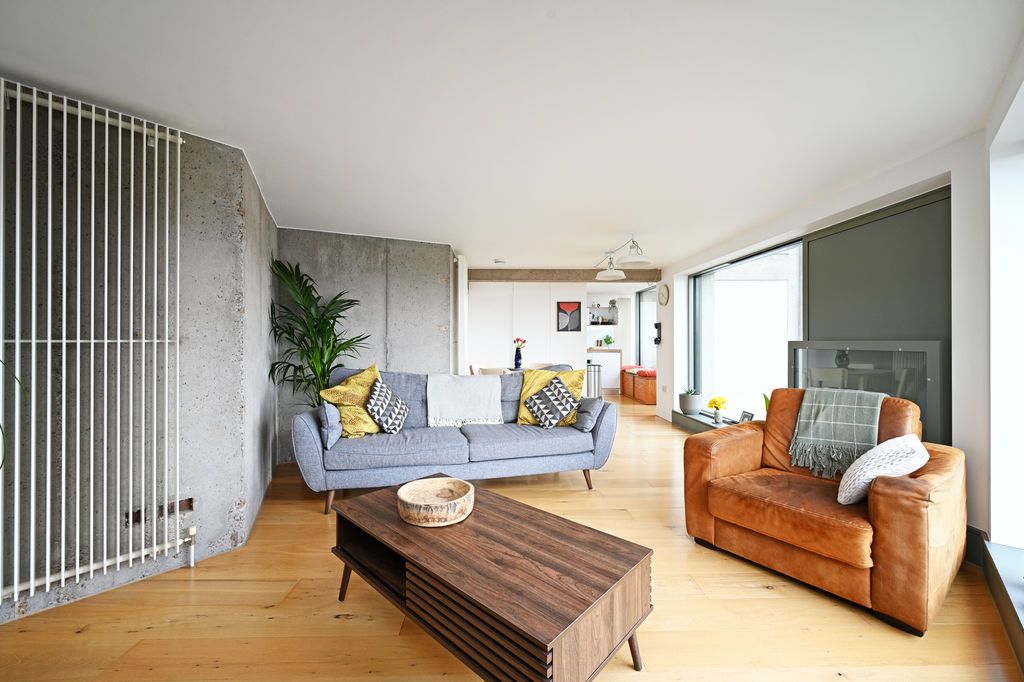 Property photo 1 of 34 Open Plan Living / Dining