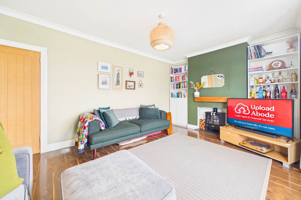 Property photo 2 of 22