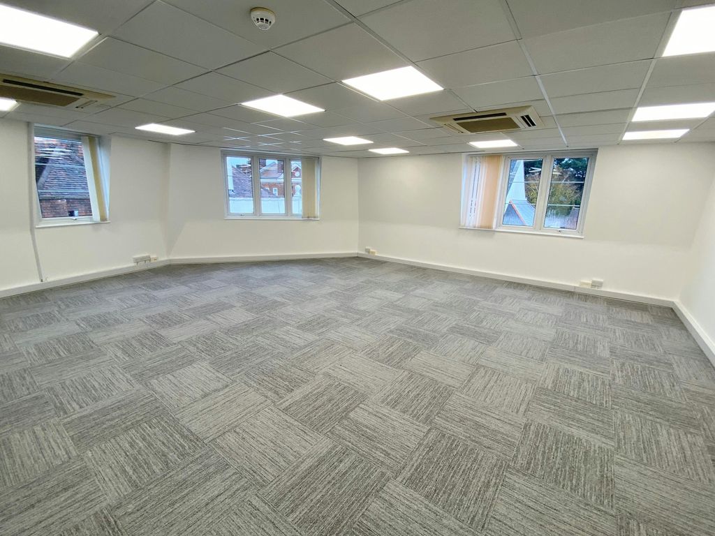 Property photo 3 of 4 Genesis House Int.Jpg