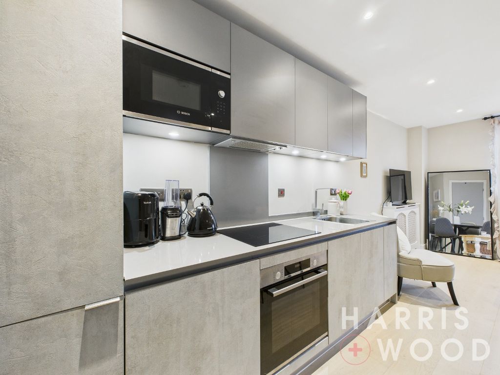 Property photo 3 of 16 4713567