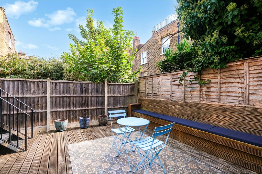 Property photo 2 of 22 Picture No. 25