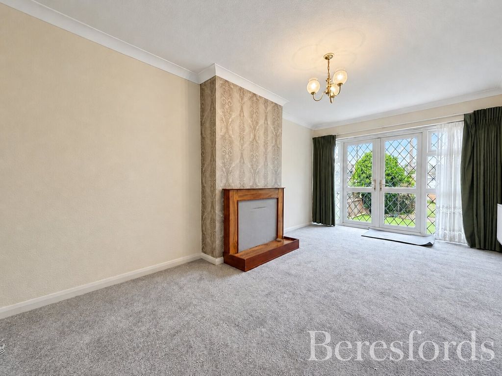 Property photo 2 of 11 Picture No. 04