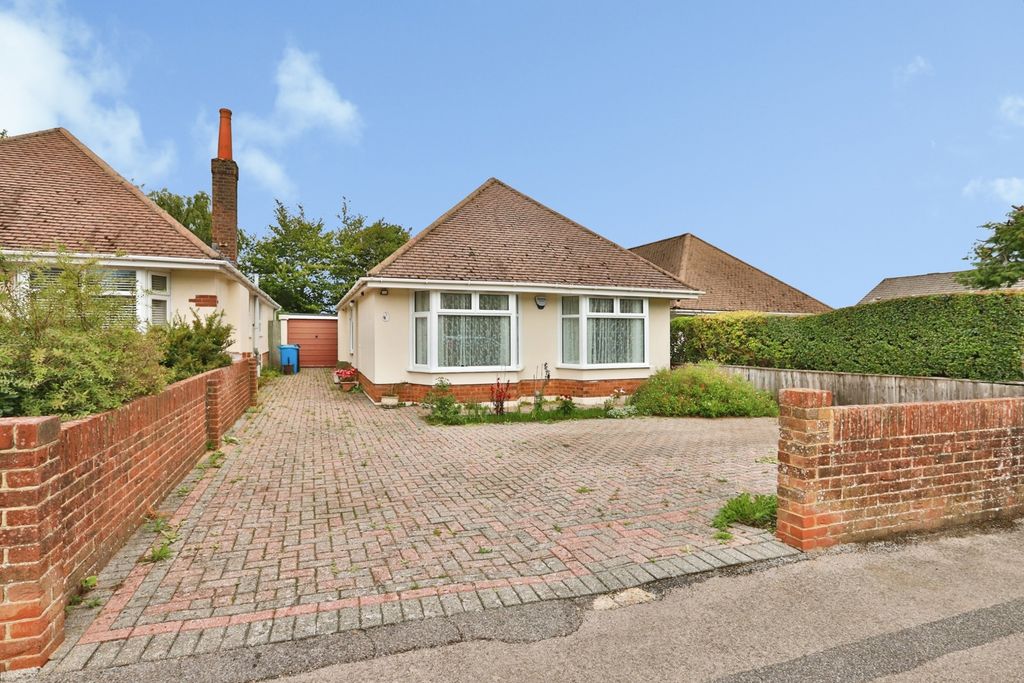 Property photo 1 of 17 Pbox-Img.Jpg