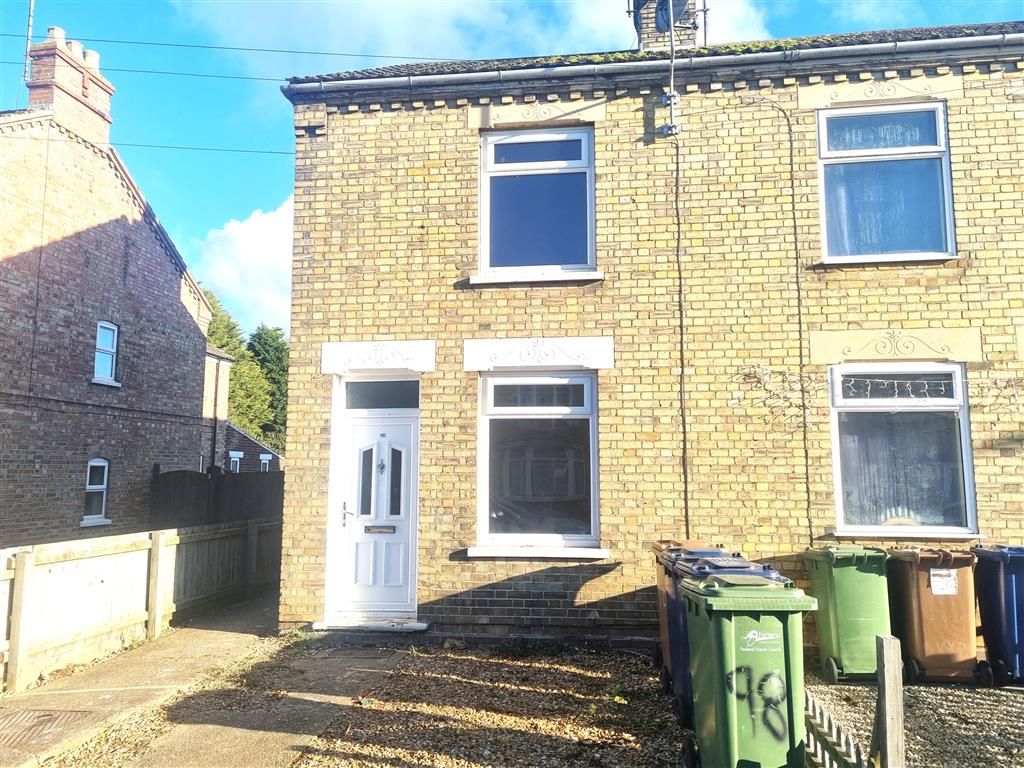 Property photo 1 of 2 Front