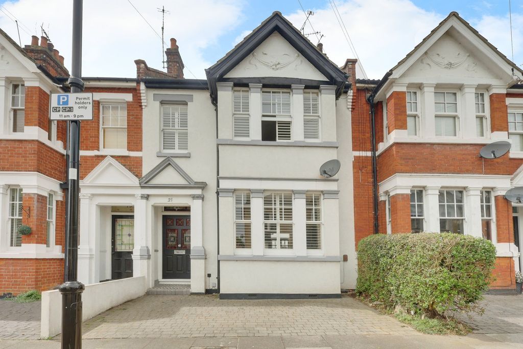 Property photo 1 of 23
