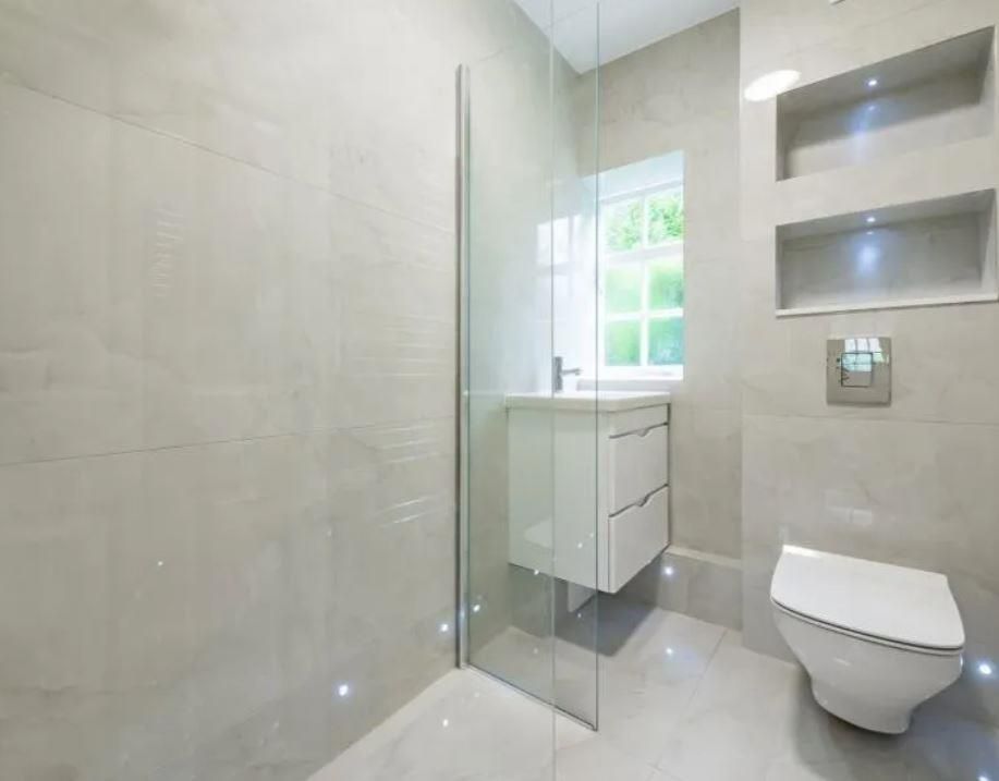 Property photo 3 of 7 Shower-Room-Jpg-34
