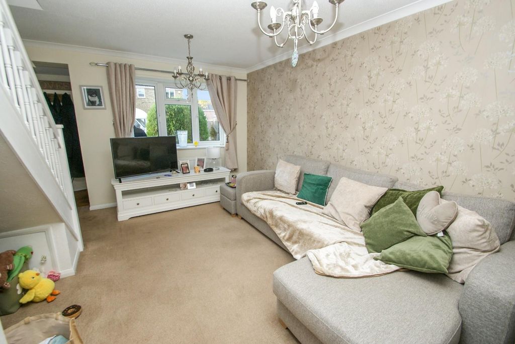 Property photo 2 of 6 2025-10-09 09.16.06.Jpg