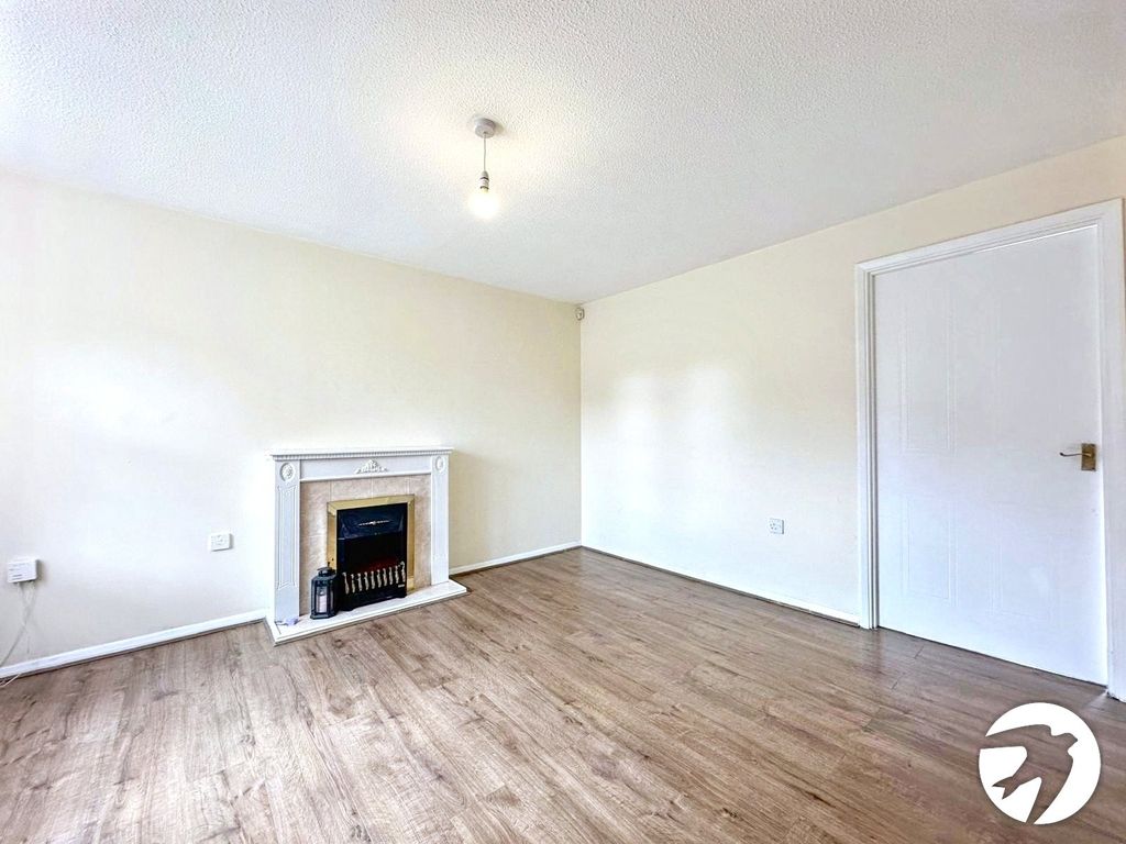Property photo 2 of 13 Picture No. 04