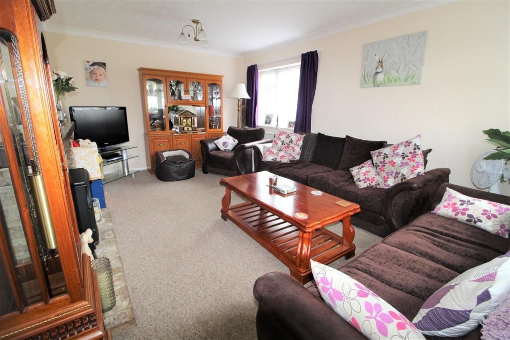 Property photo 2 of 16