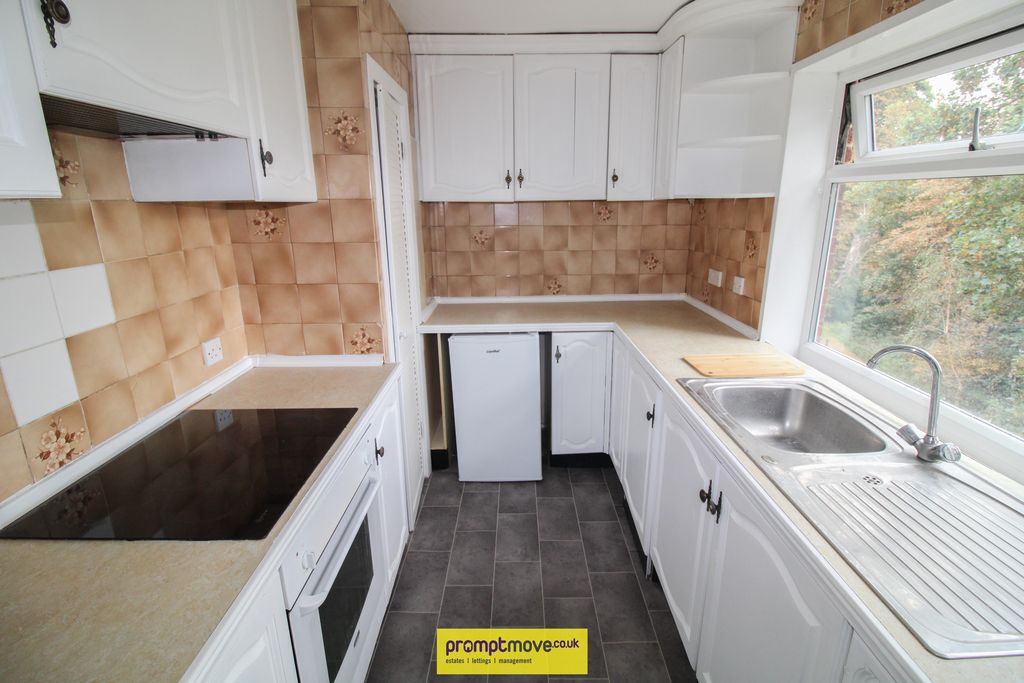 Property photo 3 of 13 Na