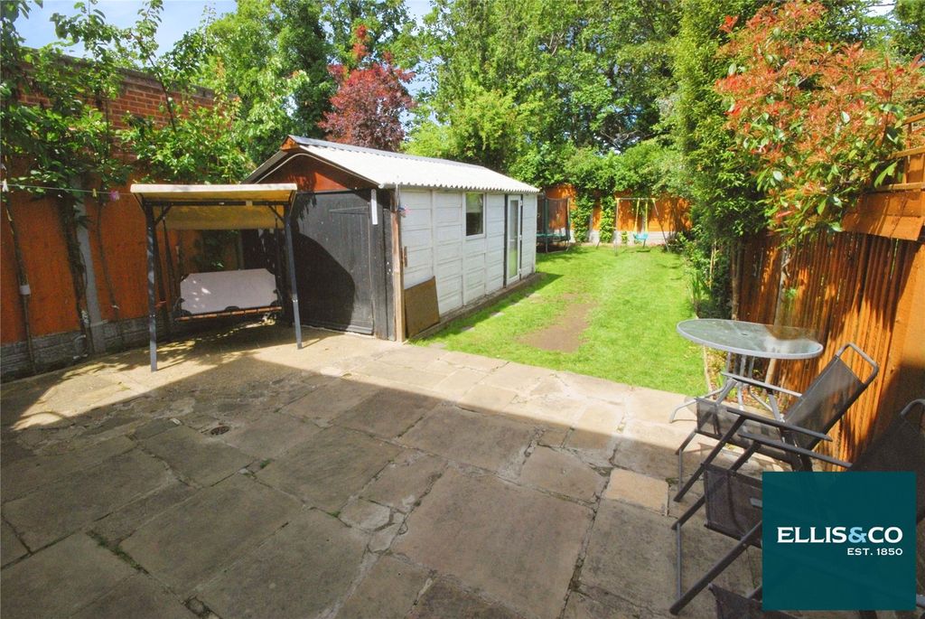 Property photo 3 of 12 Picture No. 15