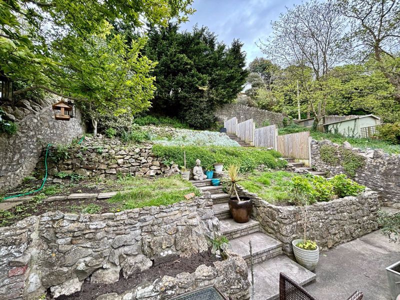 Property photo 3 of 19 Garden
