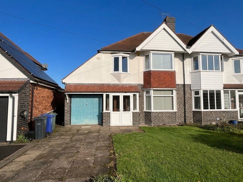 Property photo 1 of 11