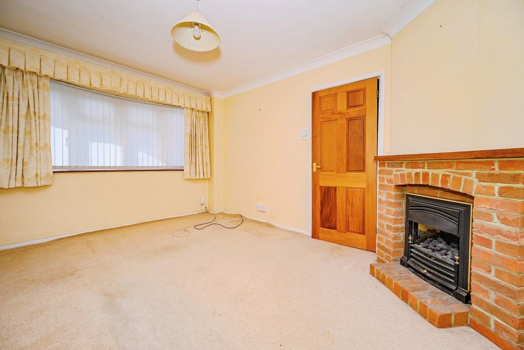 Property photo 2 of 14 Photo