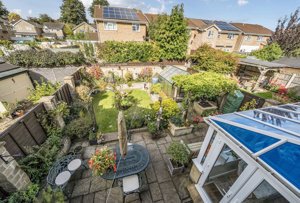 Property photo 2 of 20 1358784-7-68d413A...