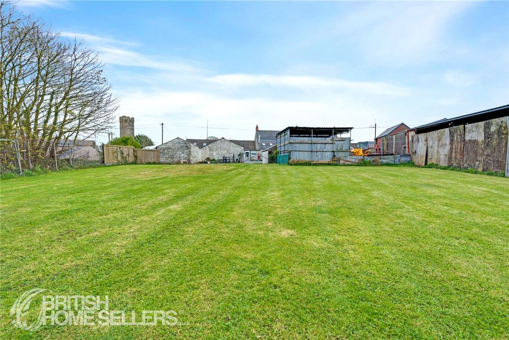 Property photo 2 of 29 Picture No. 05