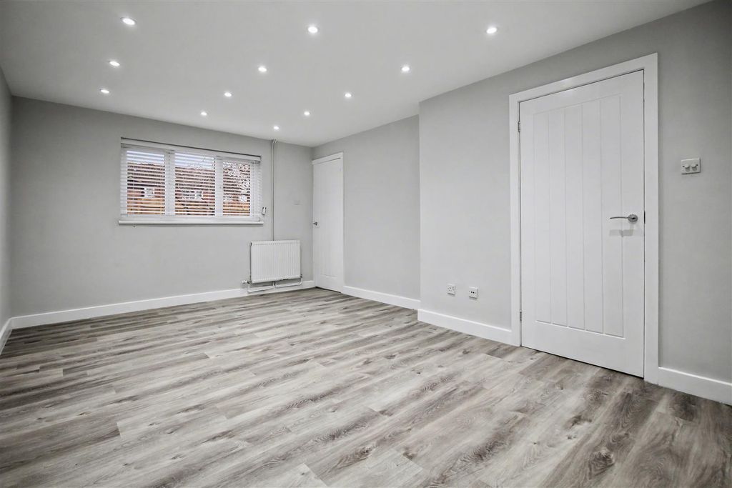 Property photo 3 of 23 Img_4686.Jpg