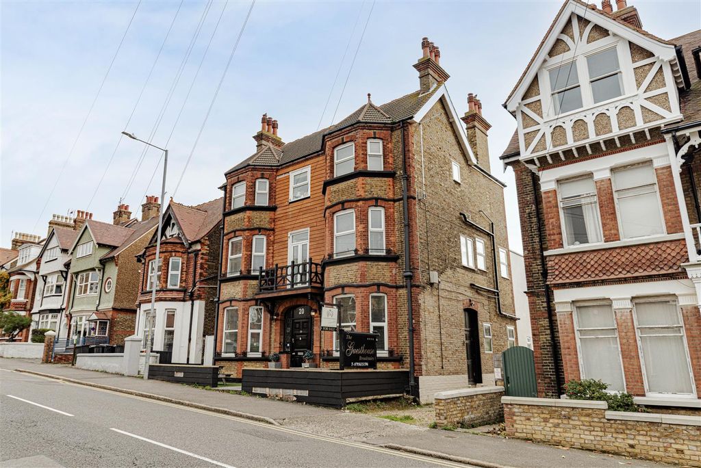 Property photo 3 of 51 L J Imaging-92.Jpg