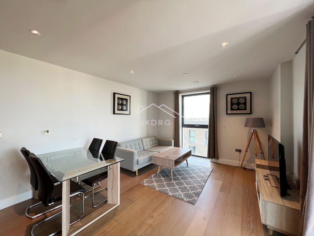 Property photo 3 of 16
