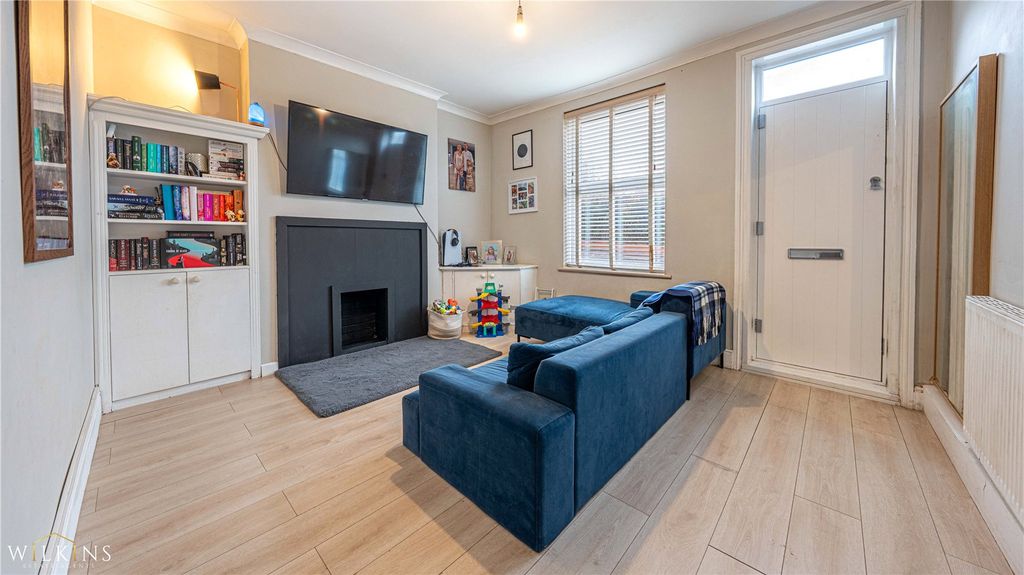 Property photo 2 of 29 Picture No. 22